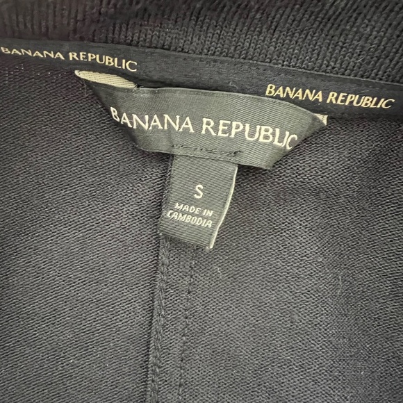 Banana Republic Black V Neck Sweater Size Small - Picture 3 of 6